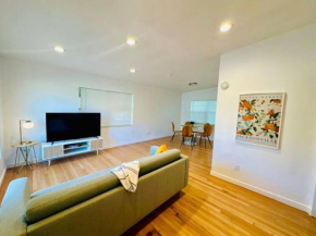 3 Bed Pad in Quiet and Central Jax Burb